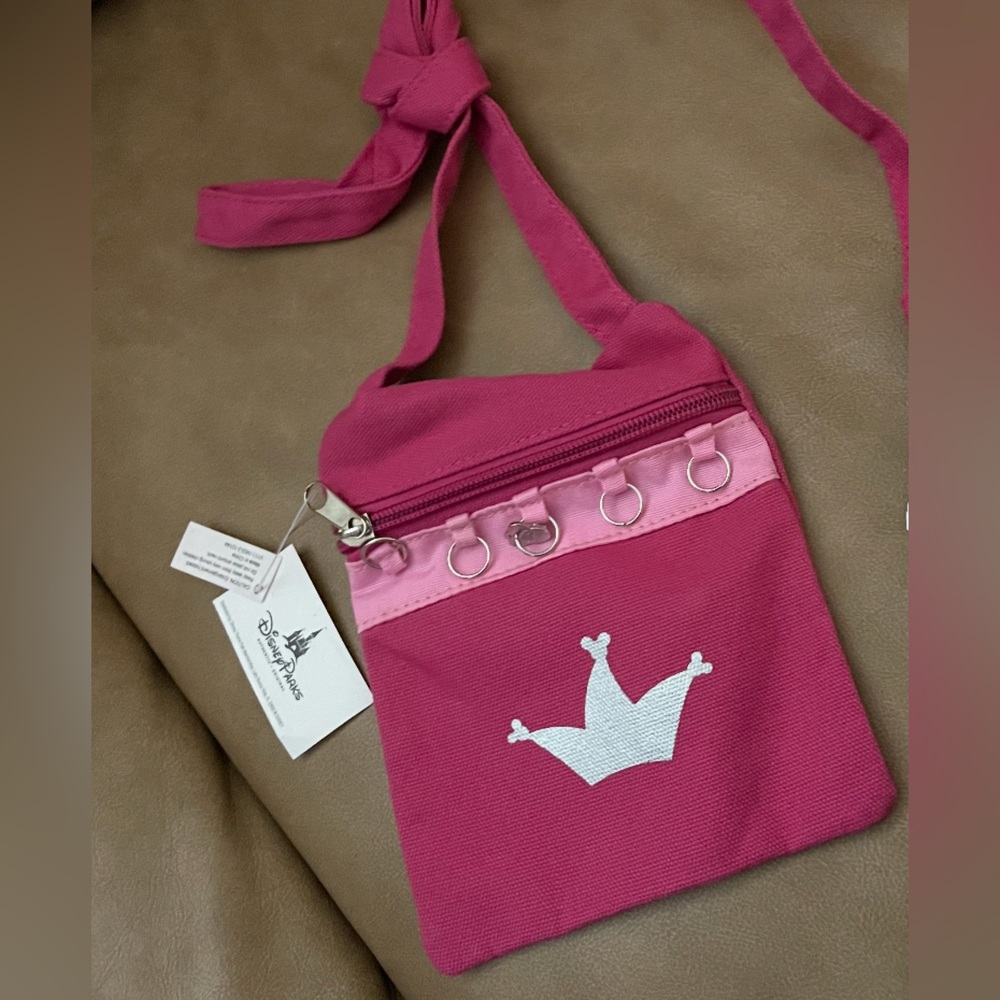 NWT Authentic Disney Park Crossbody bag with Mickey charm